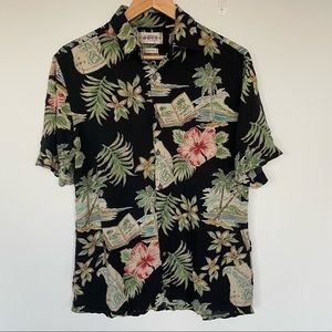 Vintage Hawaiian Short Sleeve Button Down w Coconut Shell Buttons, Men’s M
